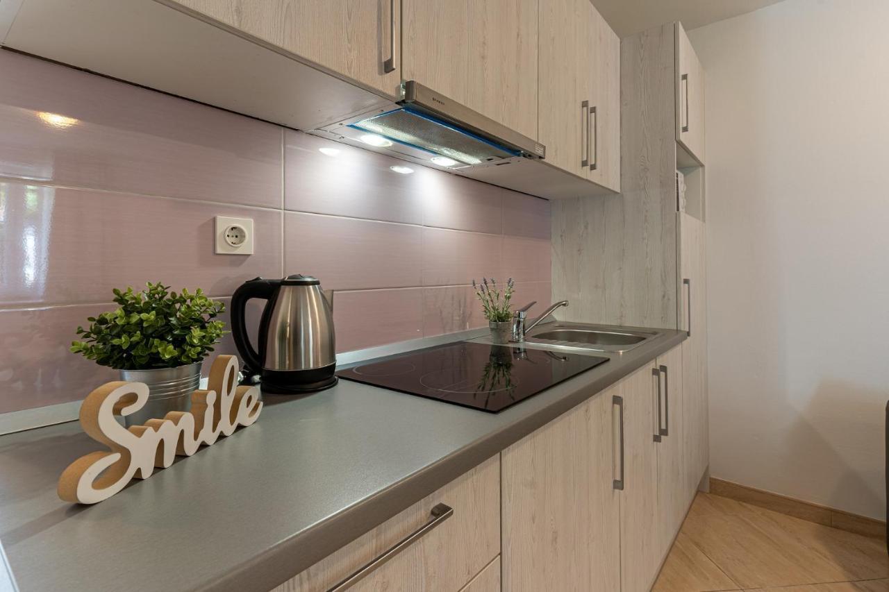 Apartments Lopari Nerezine Eksteriør billede
